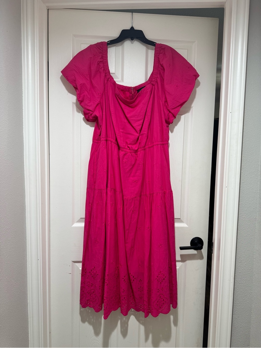 Plus Size Pink Tiered Short Sleeve Dress